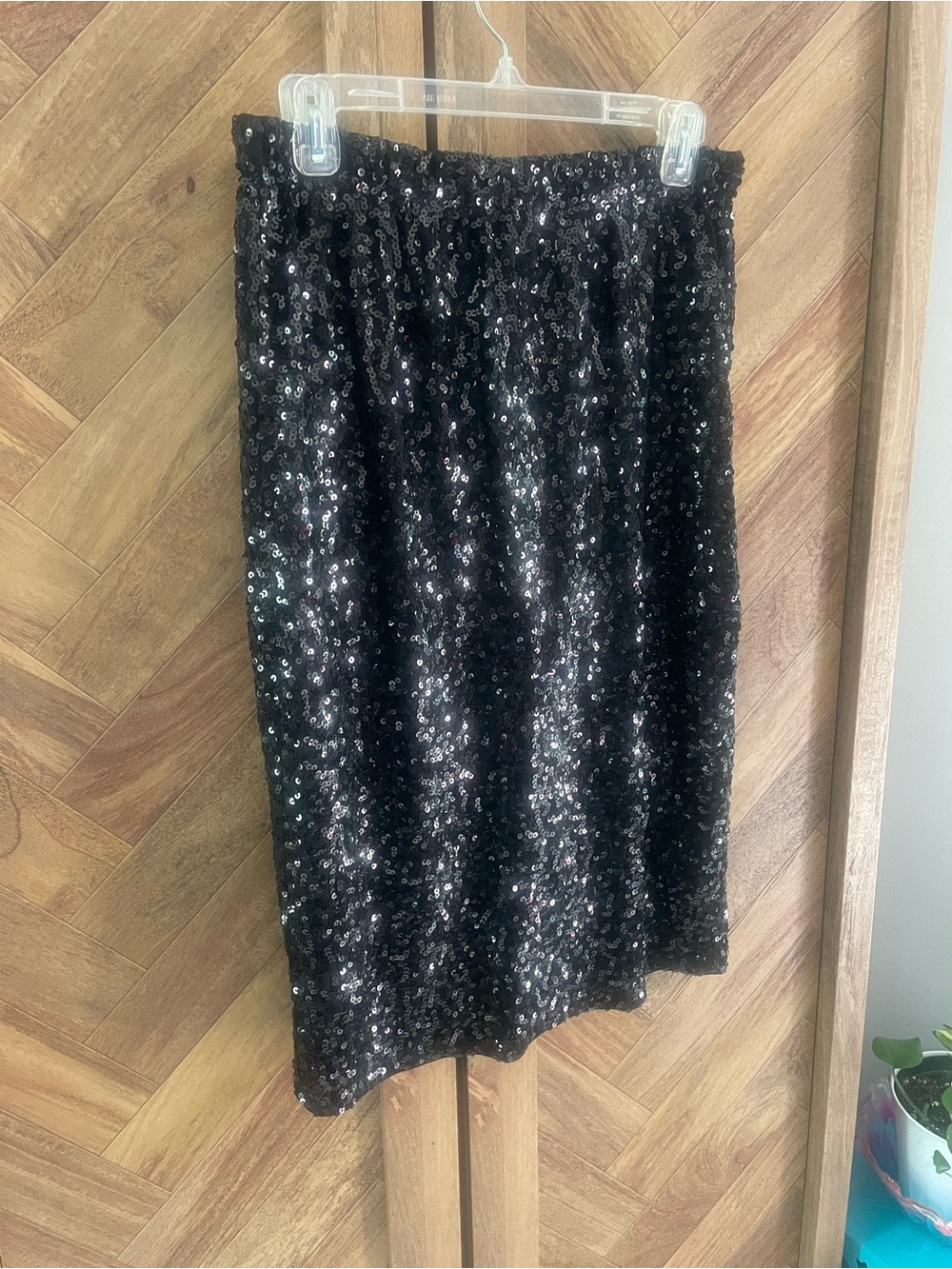 Black Sequin Pencil Skirt - Elegant Evening Wear